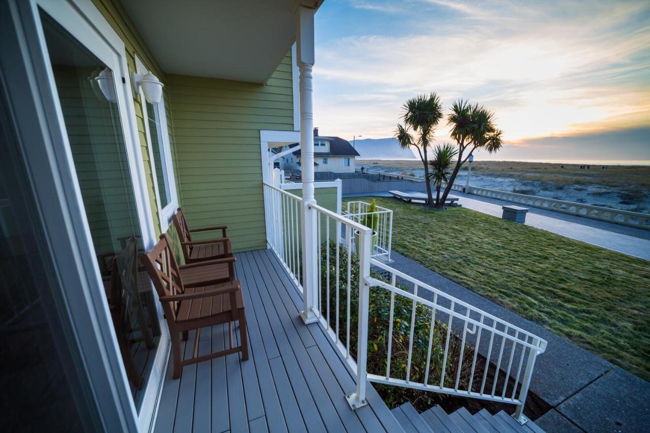 Inn Of The Four Winds Seaside Oceanfront Exterior photo